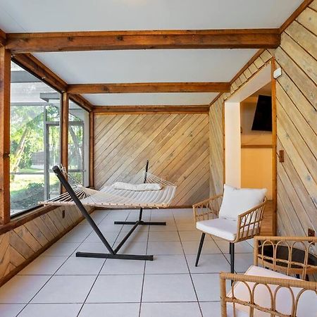 Cozy Lakefront Home W/ Pool -7 Mins From Legoland 温特黑文 外观 照片