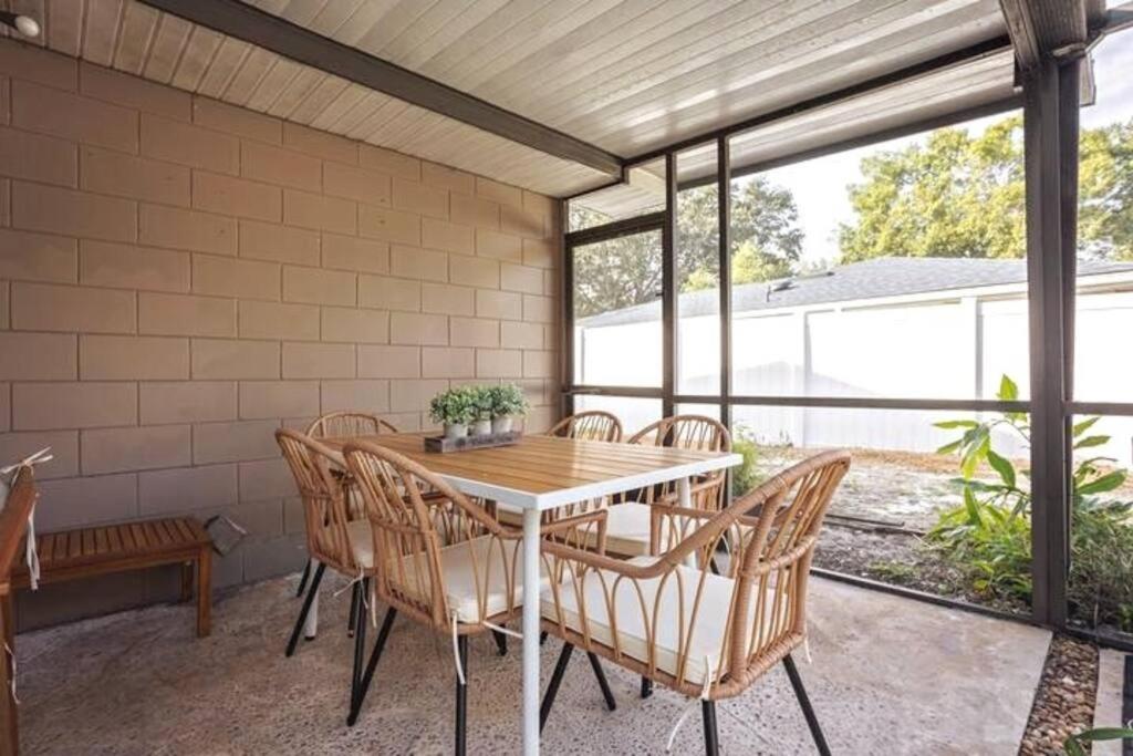 Cozy Lakefront Home W/ Pool -7 Mins From Legoland 温特黑文 外观 照片