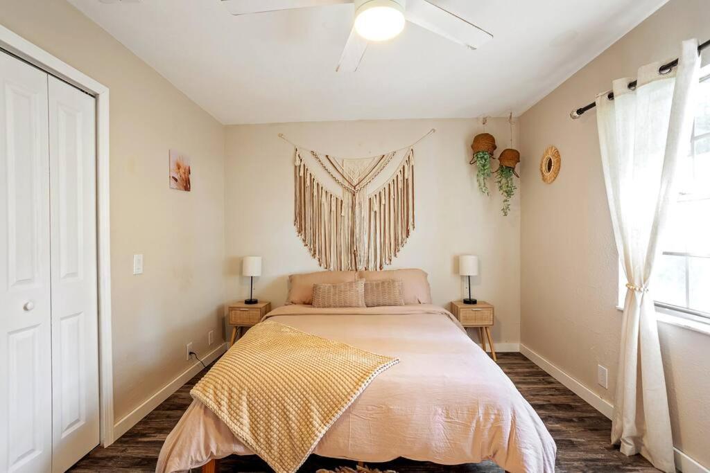 Cozy Lakefront Home W/ Pool -7 Mins From Legoland 温特黑文 外观 照片