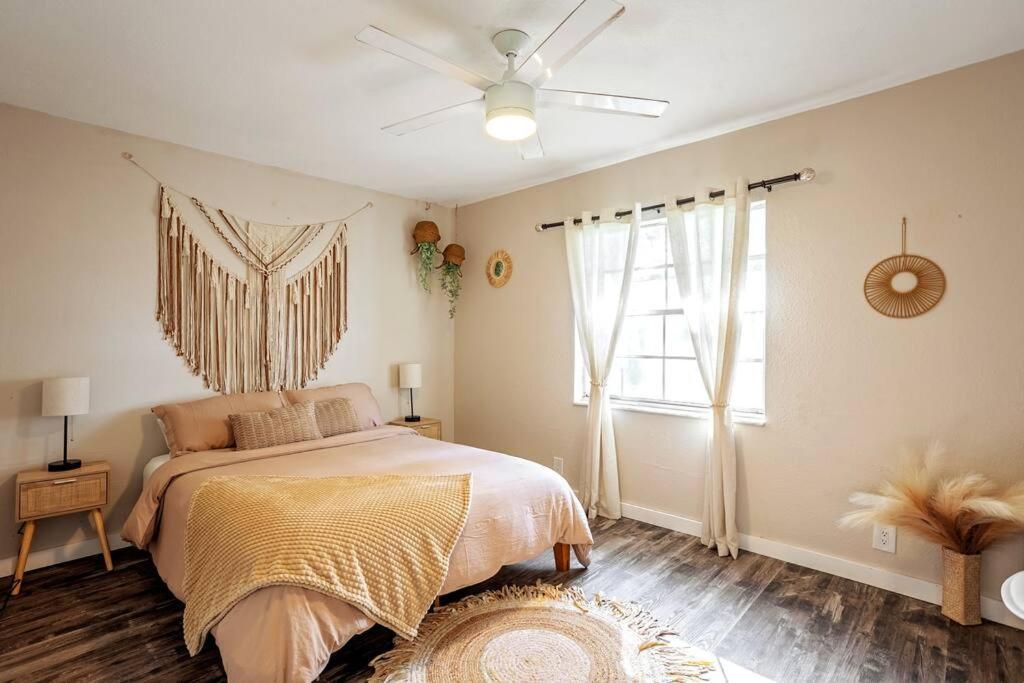 Cozy Lakefront Home W/ Pool -7 Mins From Legoland 温特黑文 外观 照片