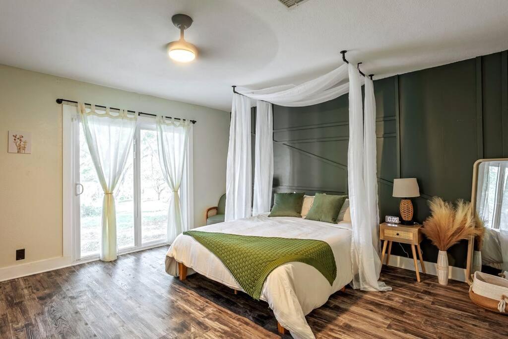 Cozy Lakefront Home W/ Pool -7 Mins From Legoland 温特黑文 外观 照片